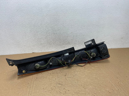 2002 - 2004 Honda Crv Cr-v Right Passenger Rh Side Tail Light AG1301 LK5