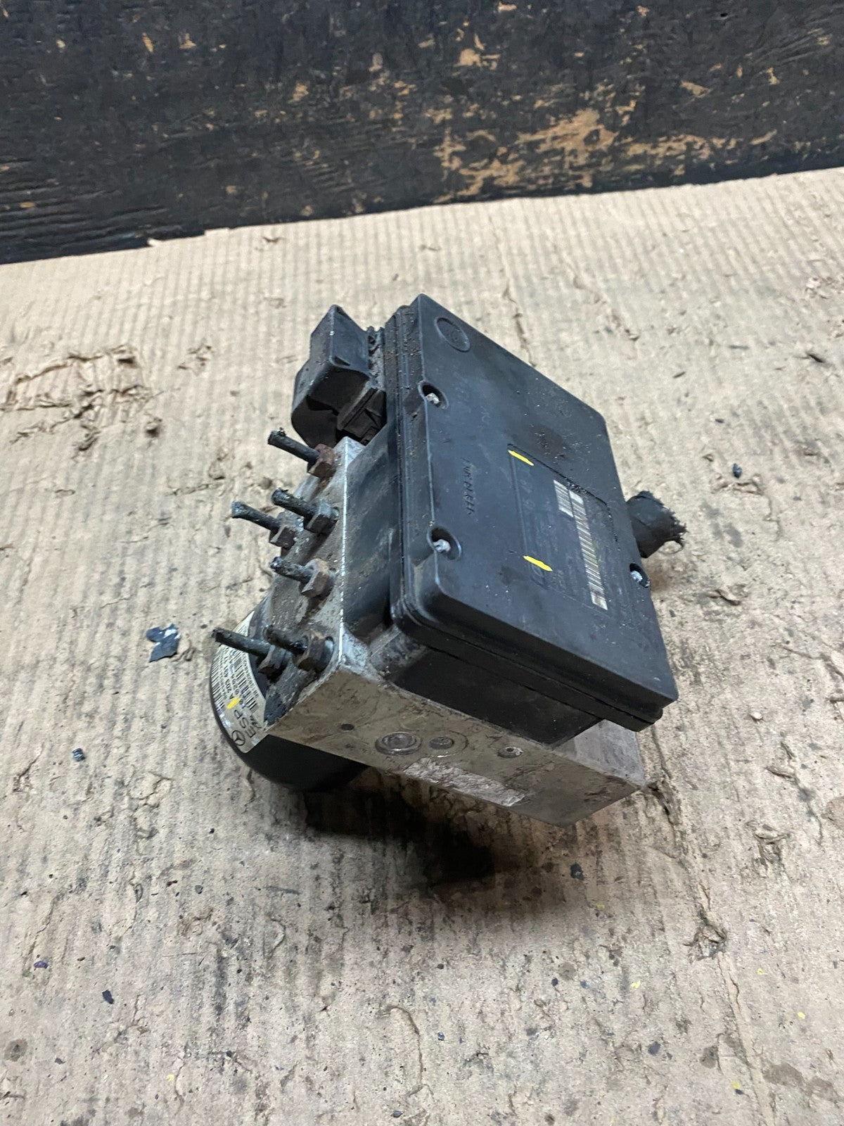 2006 2007 Mercedes C280 C350 ABS Anti Lock Brake Pump Module V6857 DG3
