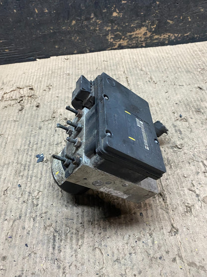 2006 2007 Mercedes C280 C350 ABS Anti Lock Brake Pump Module V6857 DG3
