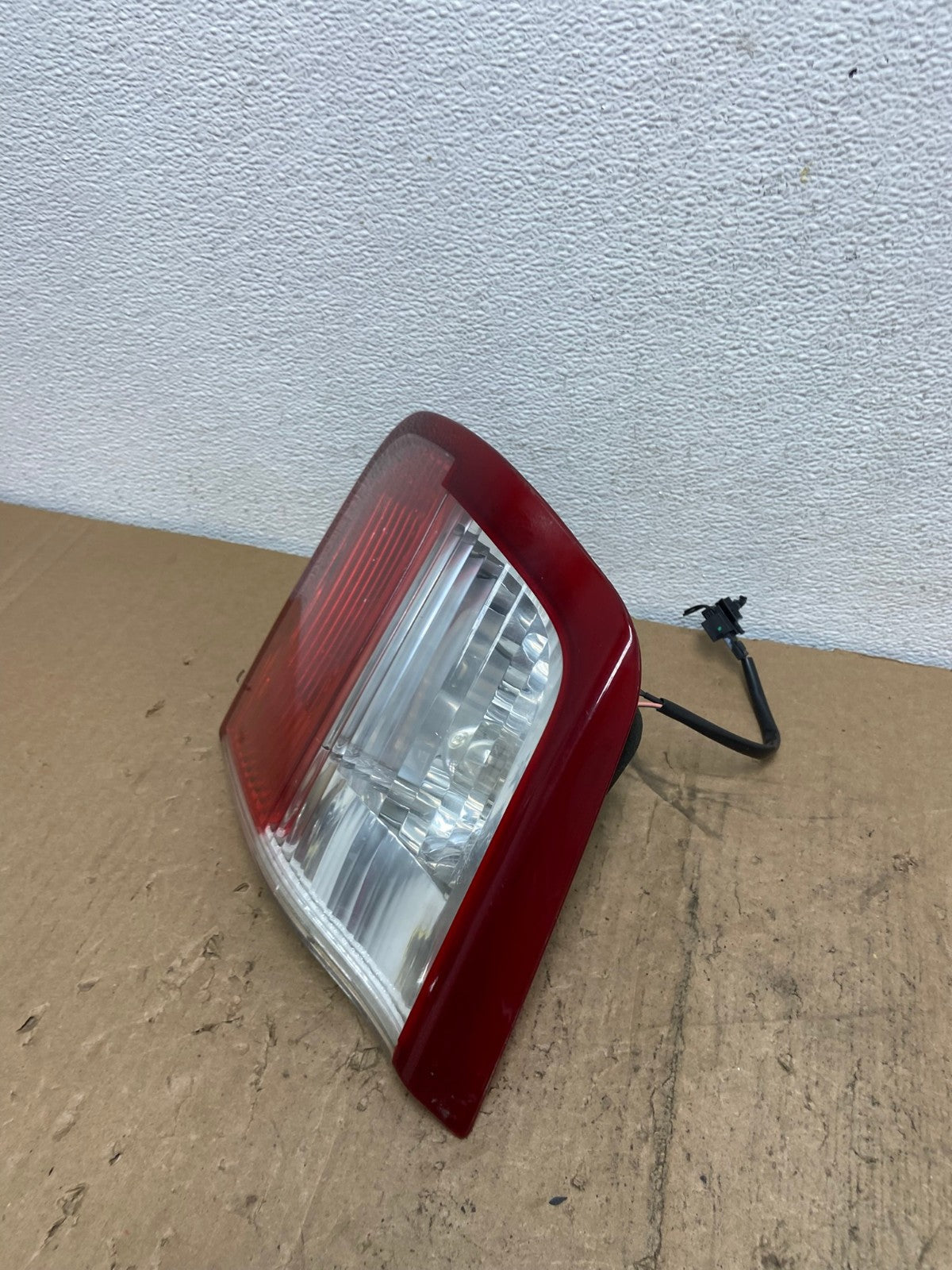 2004 to 2007 Saab 9-3 Convertible Right Passenger Inner Tail Light AC7330 LK1