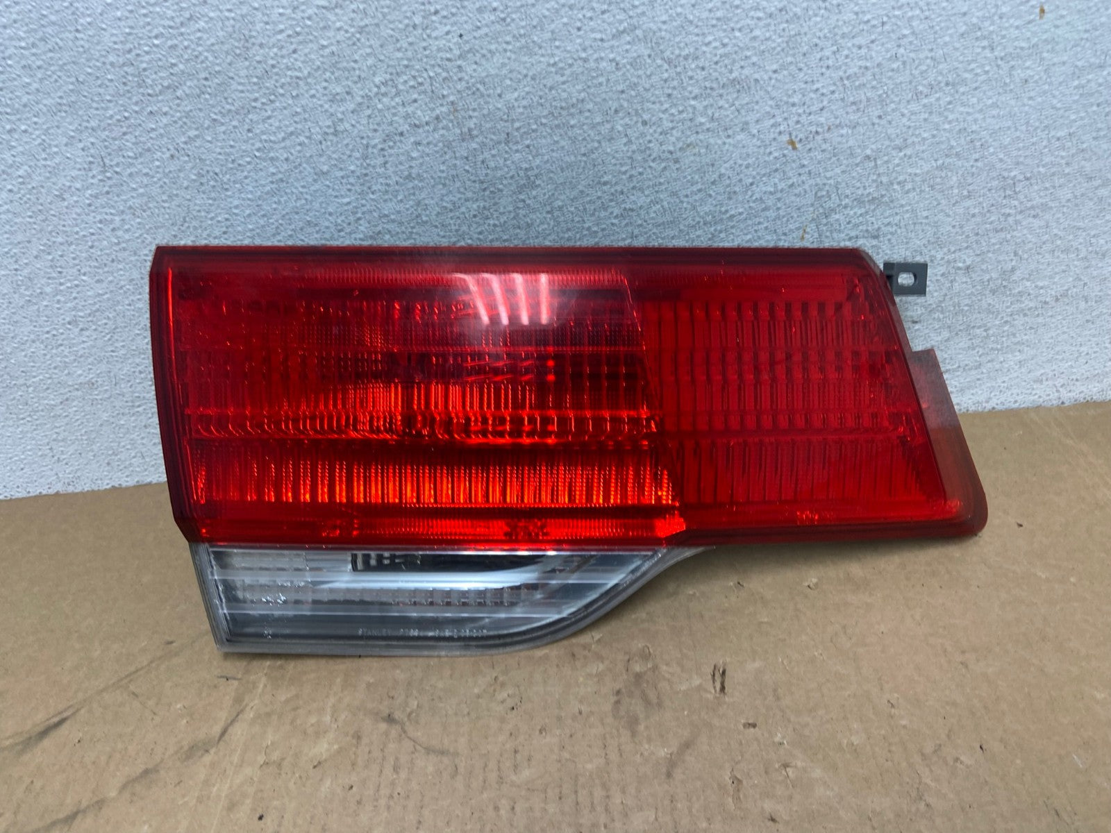 2008 to 2010 Honda Odyssey Left Driver LH Side Tail Light Inner AG0511 LK0