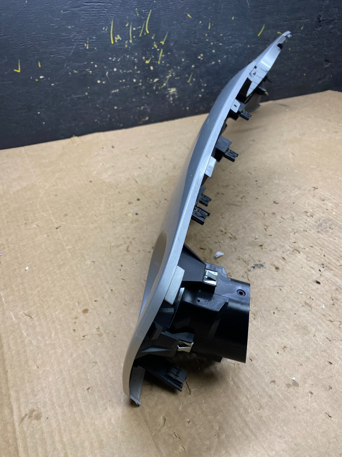 2012 to 2019 Fiat 500 Front Center Dashboard Vent Trim Bezel Blue Z4334 DG2