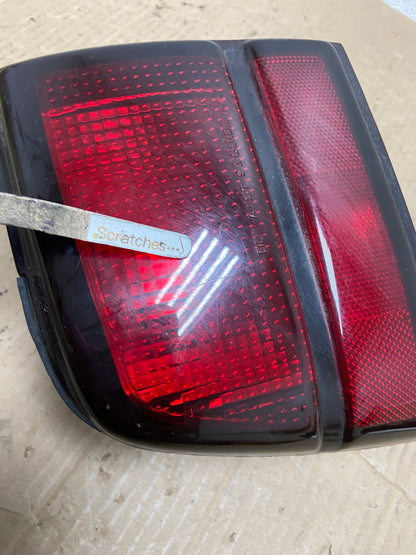1991 - 1994 Chevrolet Cavalier Left Driver LH Side Tail Light AI1375 LK3