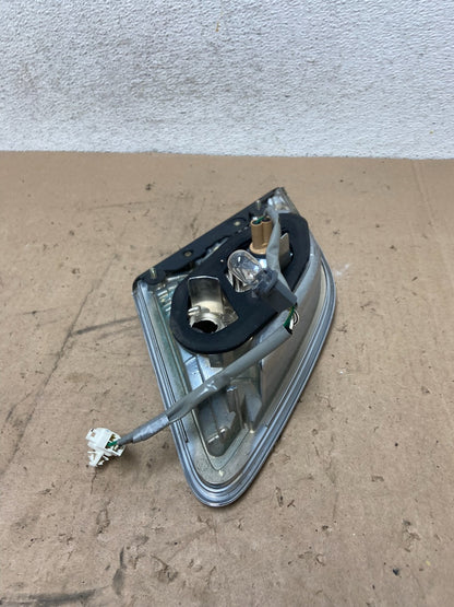 2005 2006 Lexus ES330 Right Passenger RH Side Tail Light Inner AG4932 DW4