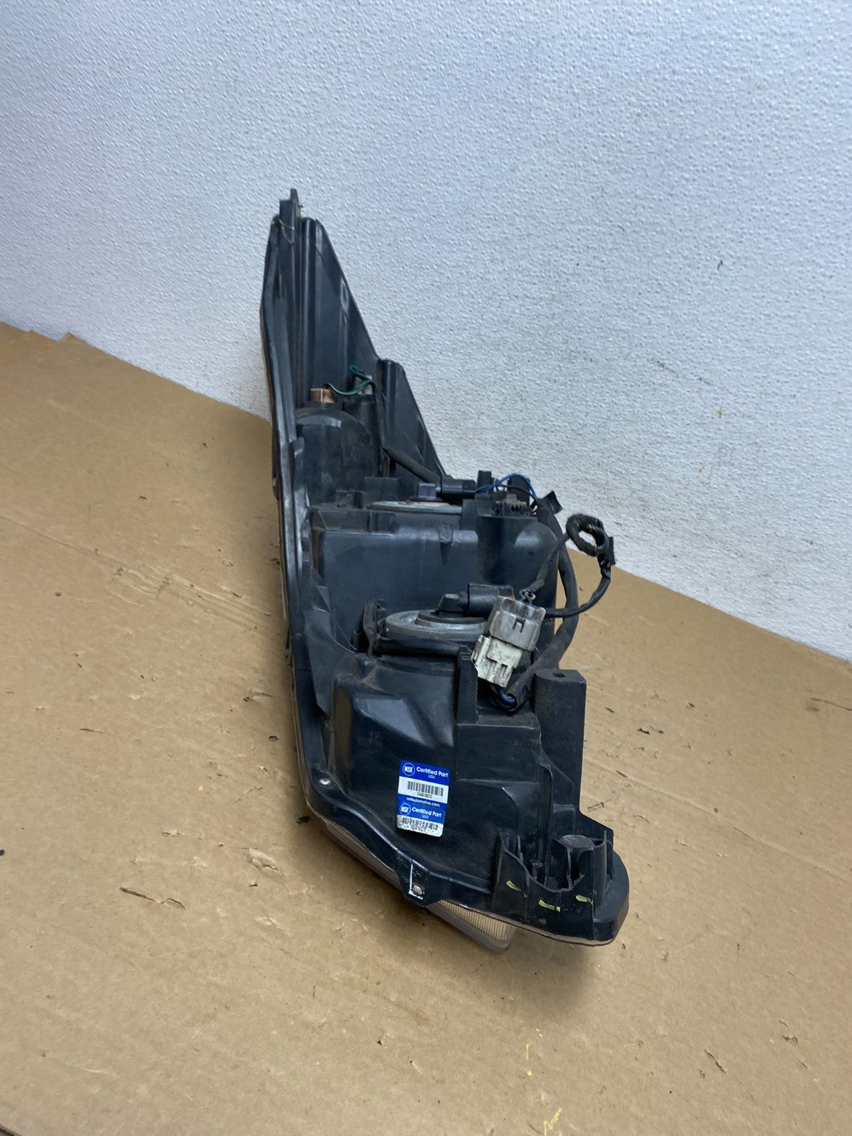 2014 to 2016 Subaru Forester Right Passenger Headlight Halogen TYC AD4089 DW8