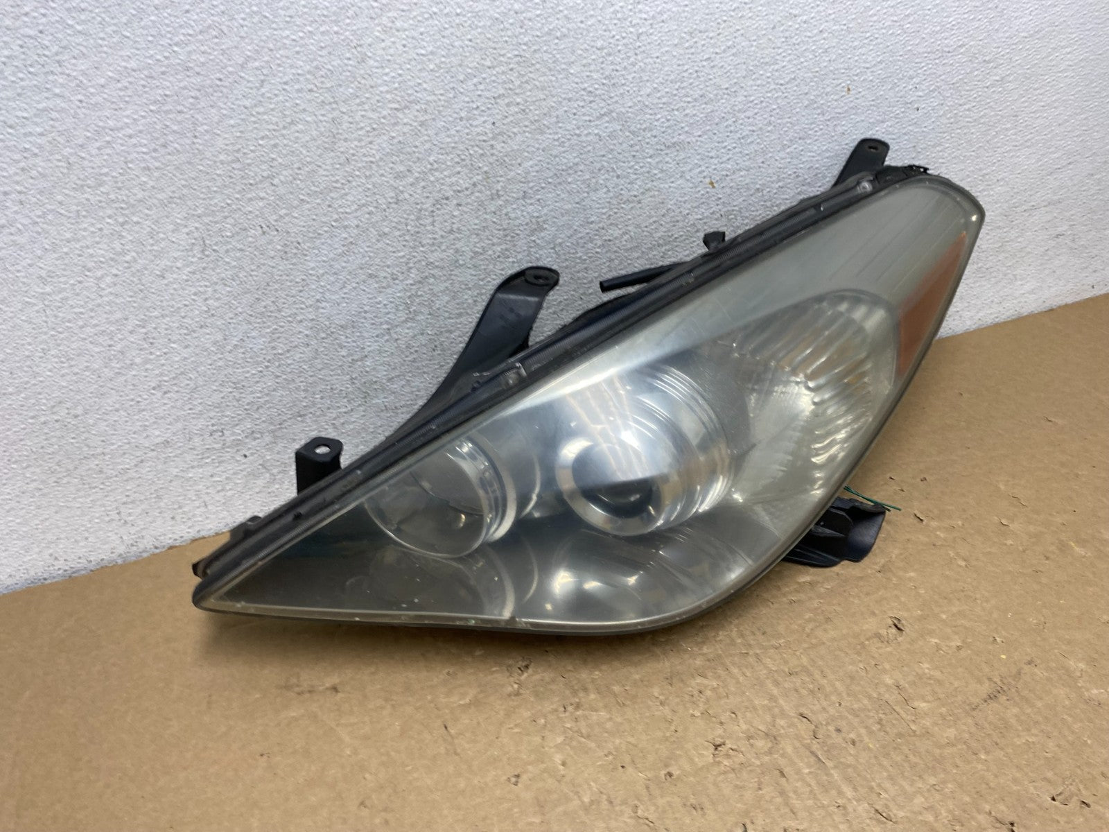 2007 - 2008 Toyota Solara Left Driver LH Halogen Headlight AF7931 DW2