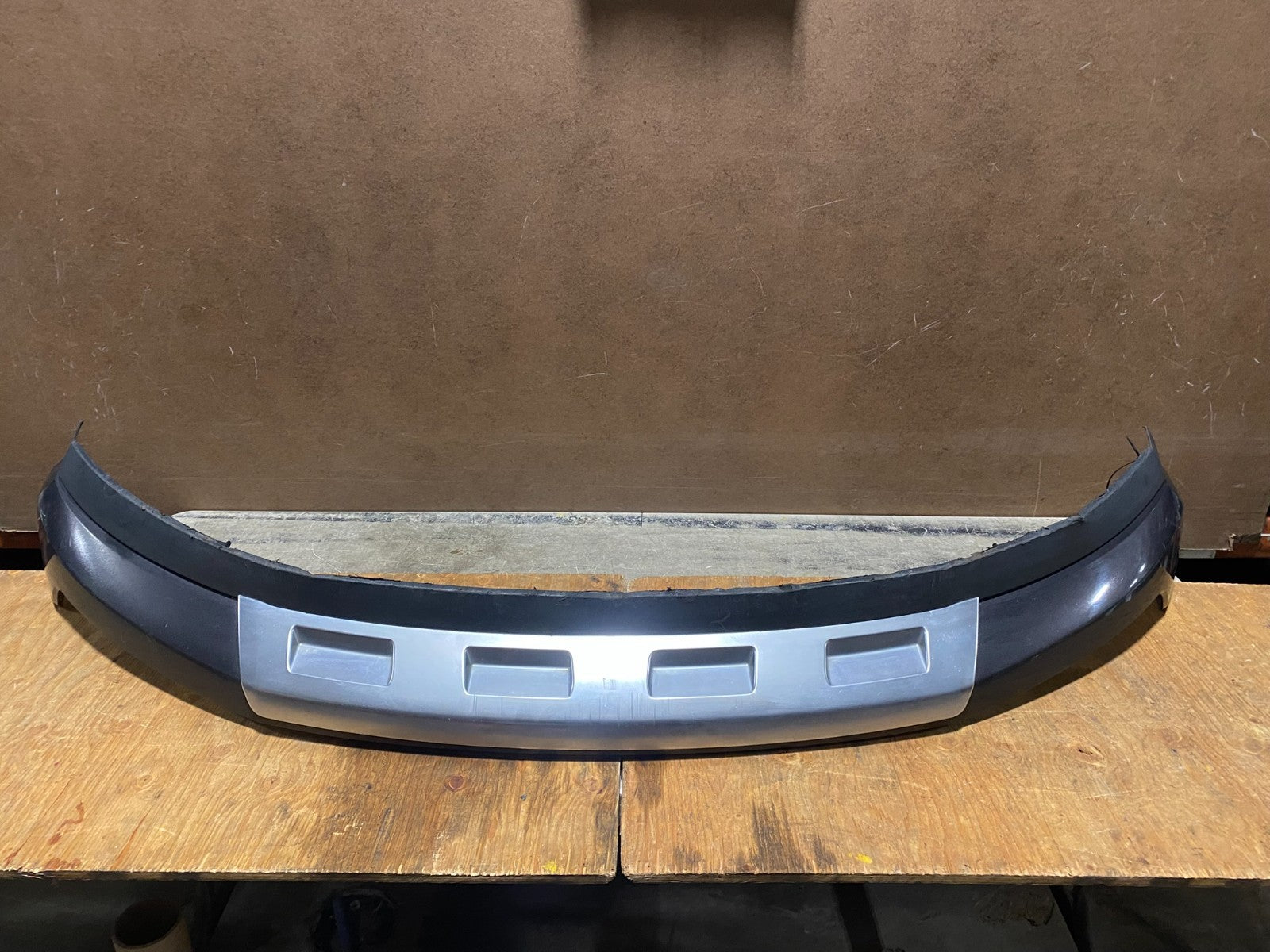 2013 to 2016 GMC Acadia Denali Front Lower Bumper Cover 22814523 V4010 PS0