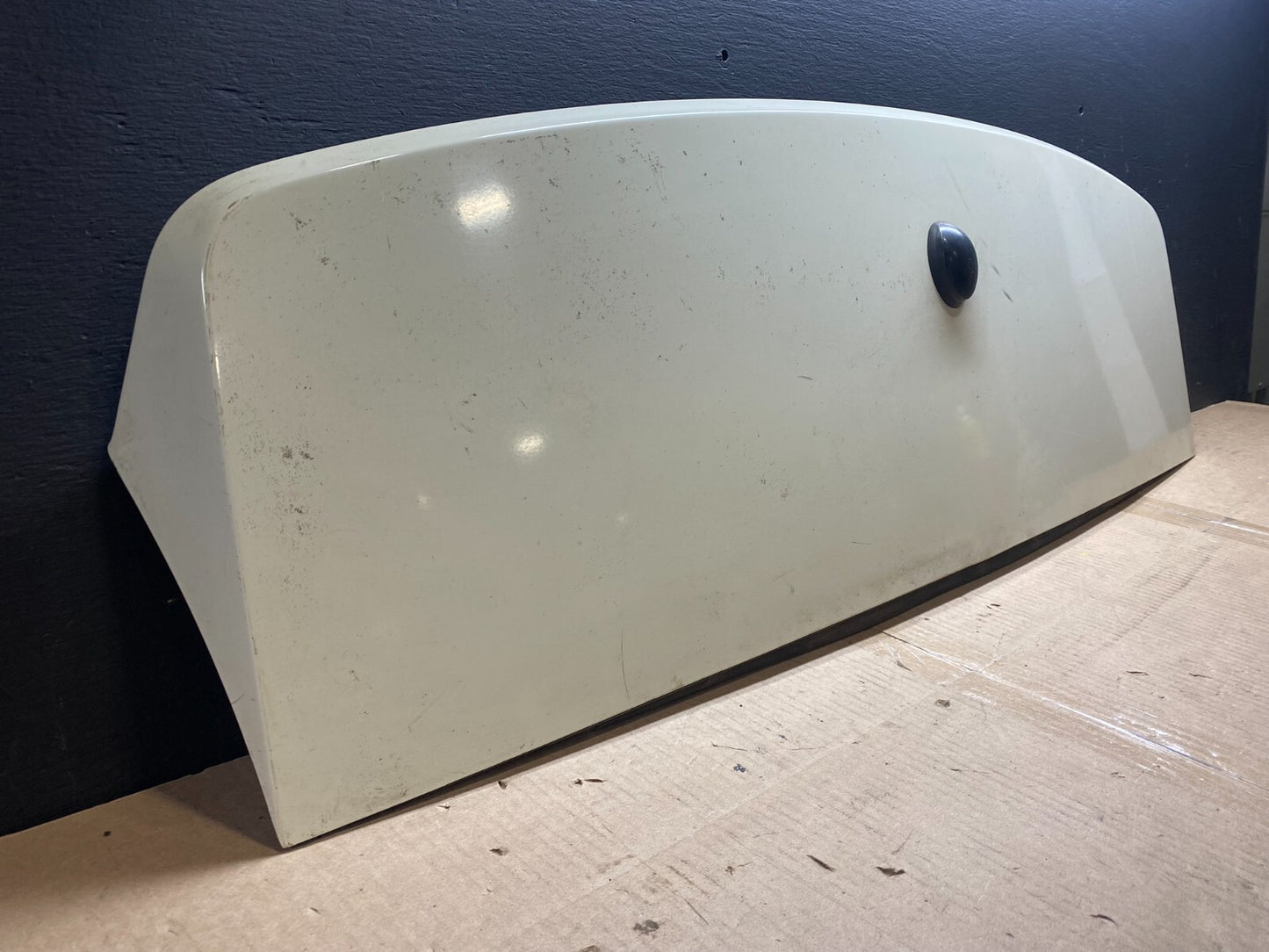 2007 to 2011 Ford Edge Rear Spoiler Wing With Brake Light OEM C9620 DG11