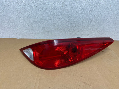 2006 - 2009 Pontiac G6 Coupe Right Passenger RH Side Tail Light AC8412 LK0