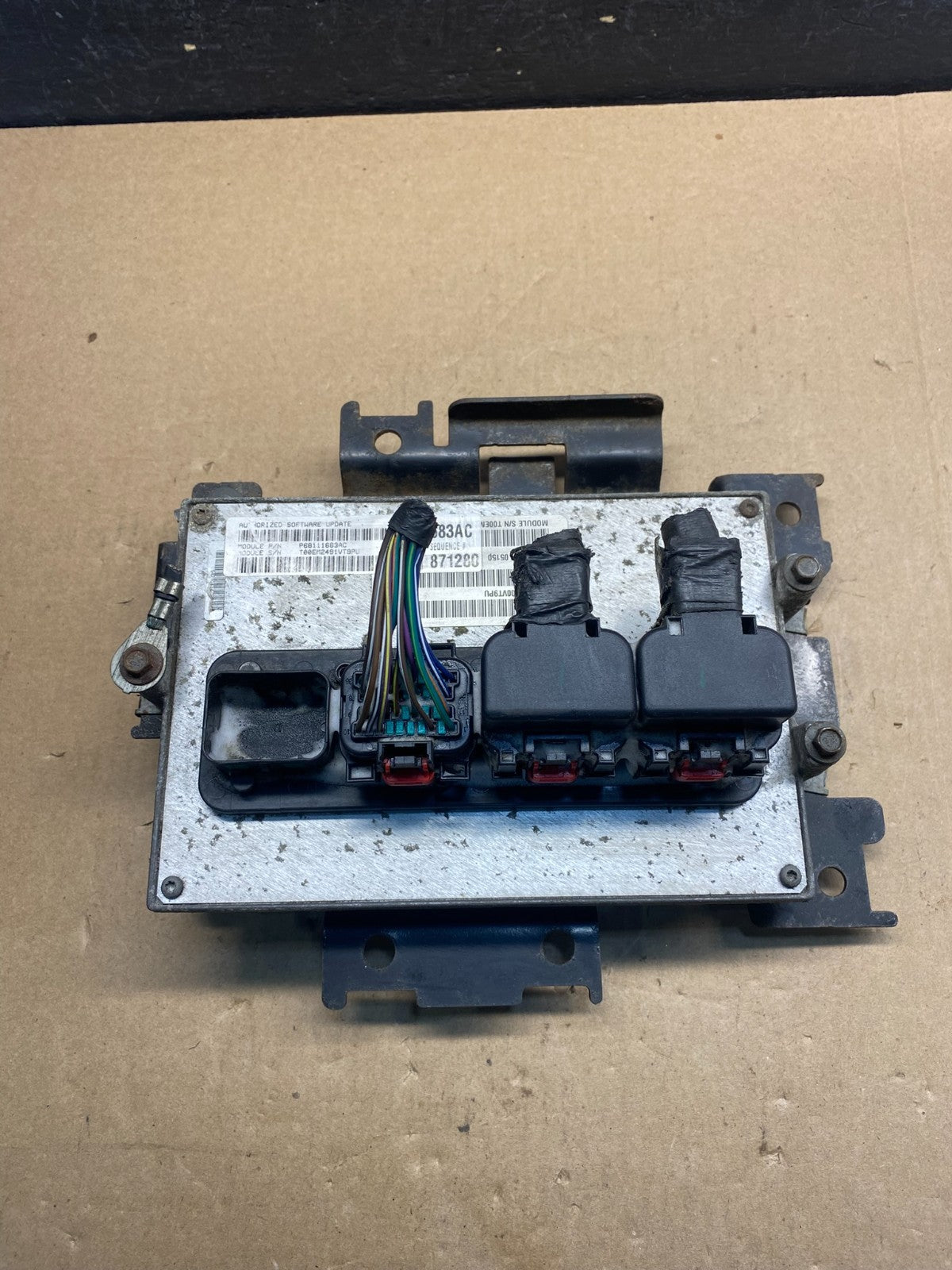 2012 Dodge Durango Jeep Grand Cherokee 3.6l Engine Computer ECU ECM AE7420 DW0