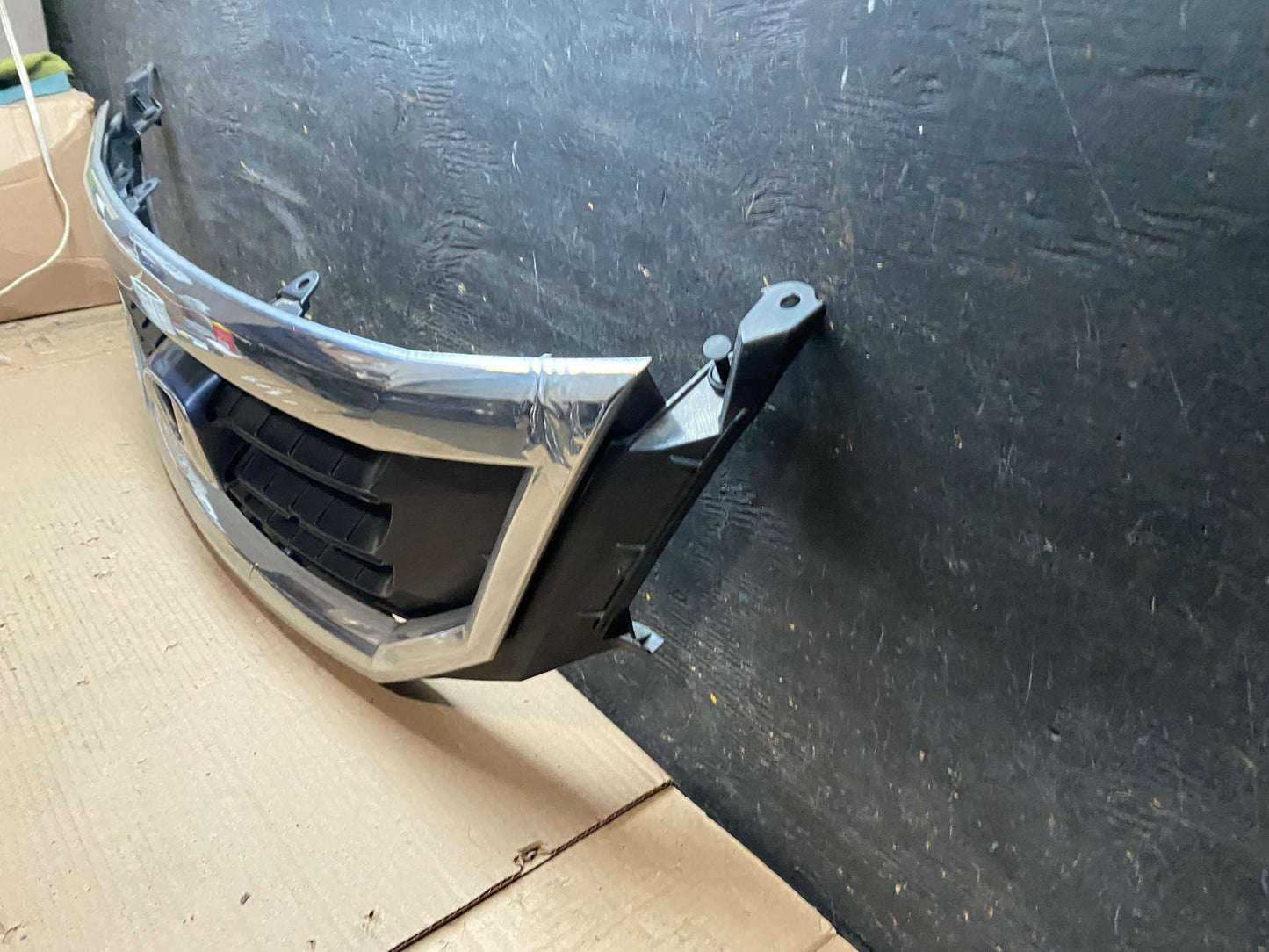 2008 2009 2010 Honda Odyssey Front Upper Grill Grille U7854 DG1