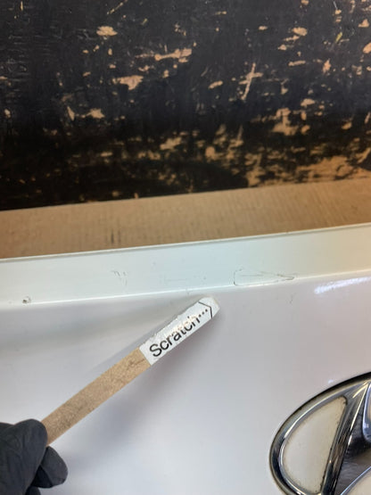 2011 to 2015 Hyundai Tucson Liftgate Tailgate Trunk Trim Molding z8106 DG6