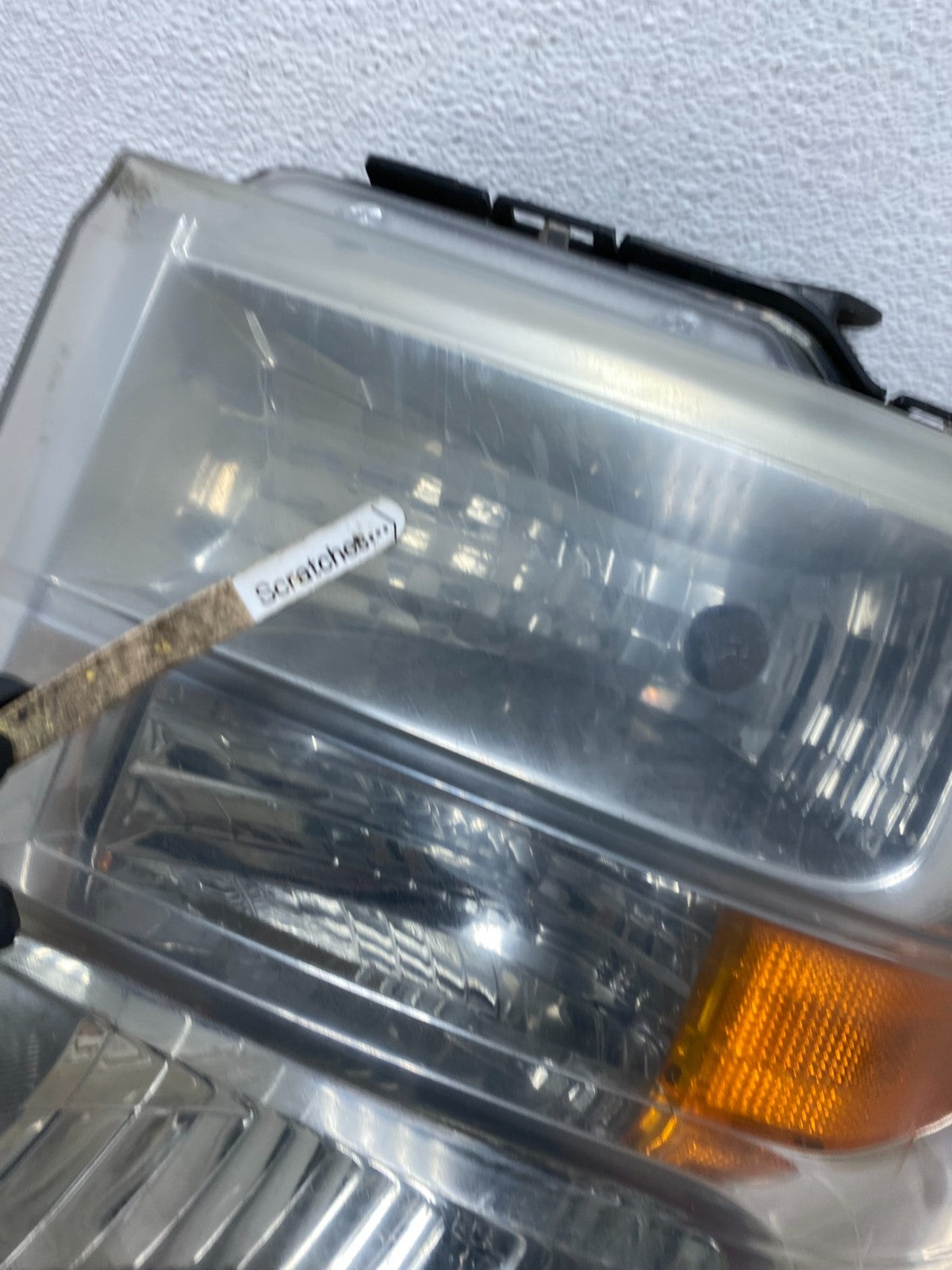 2008-2014 Ford Econoline E150 E250 E350 Left Driver LH Headlight AD4554 DW3