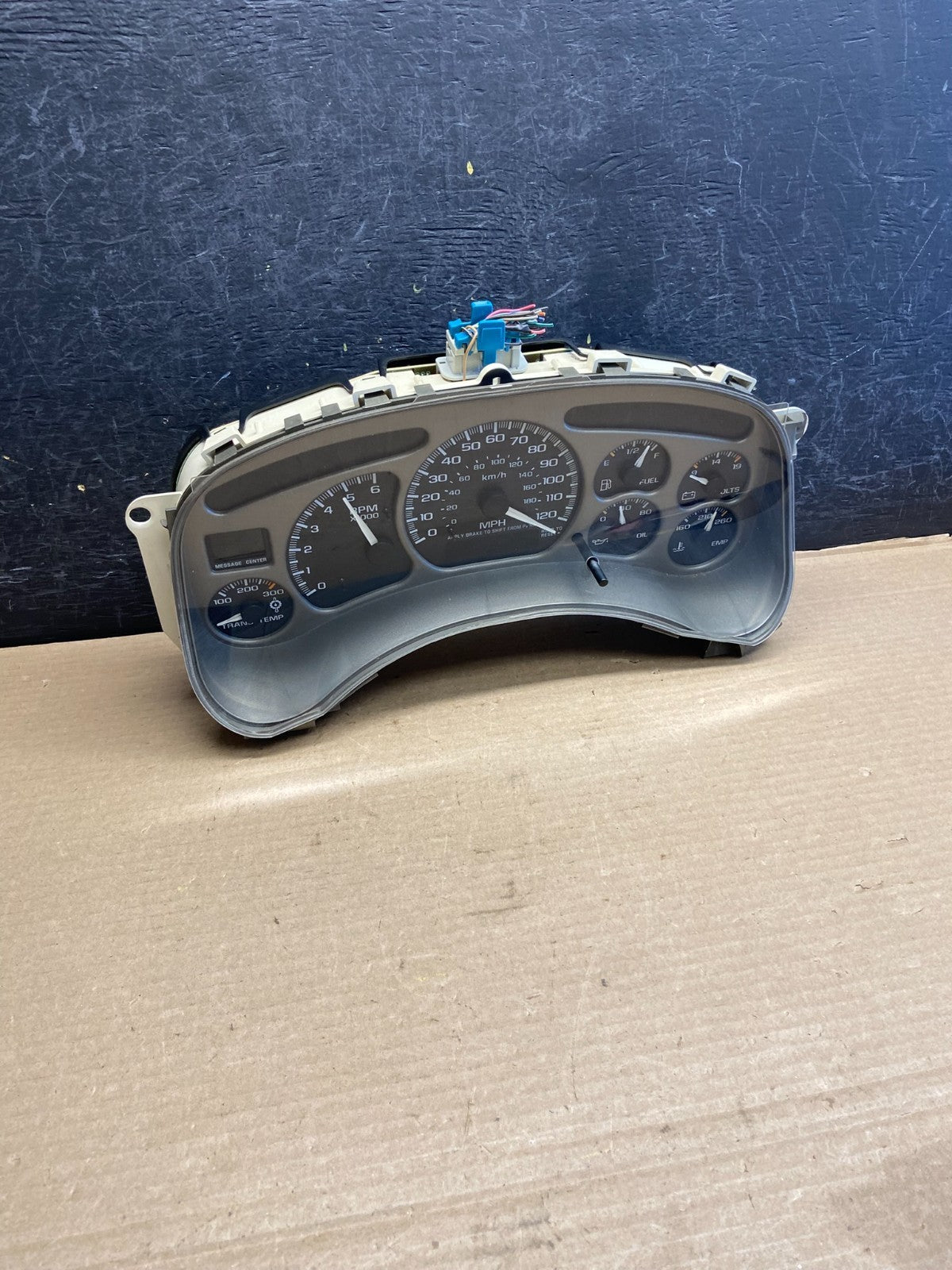 2000 to 2002 GMC Yukon Denali Cluster Gauge Speedometer ah1484 DG0