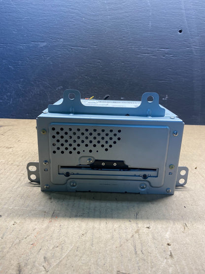 2010 to 2012 Cadillac SRX AM/FM/CD/MP3 Radio Head Unit Receiver AC7104 DG0