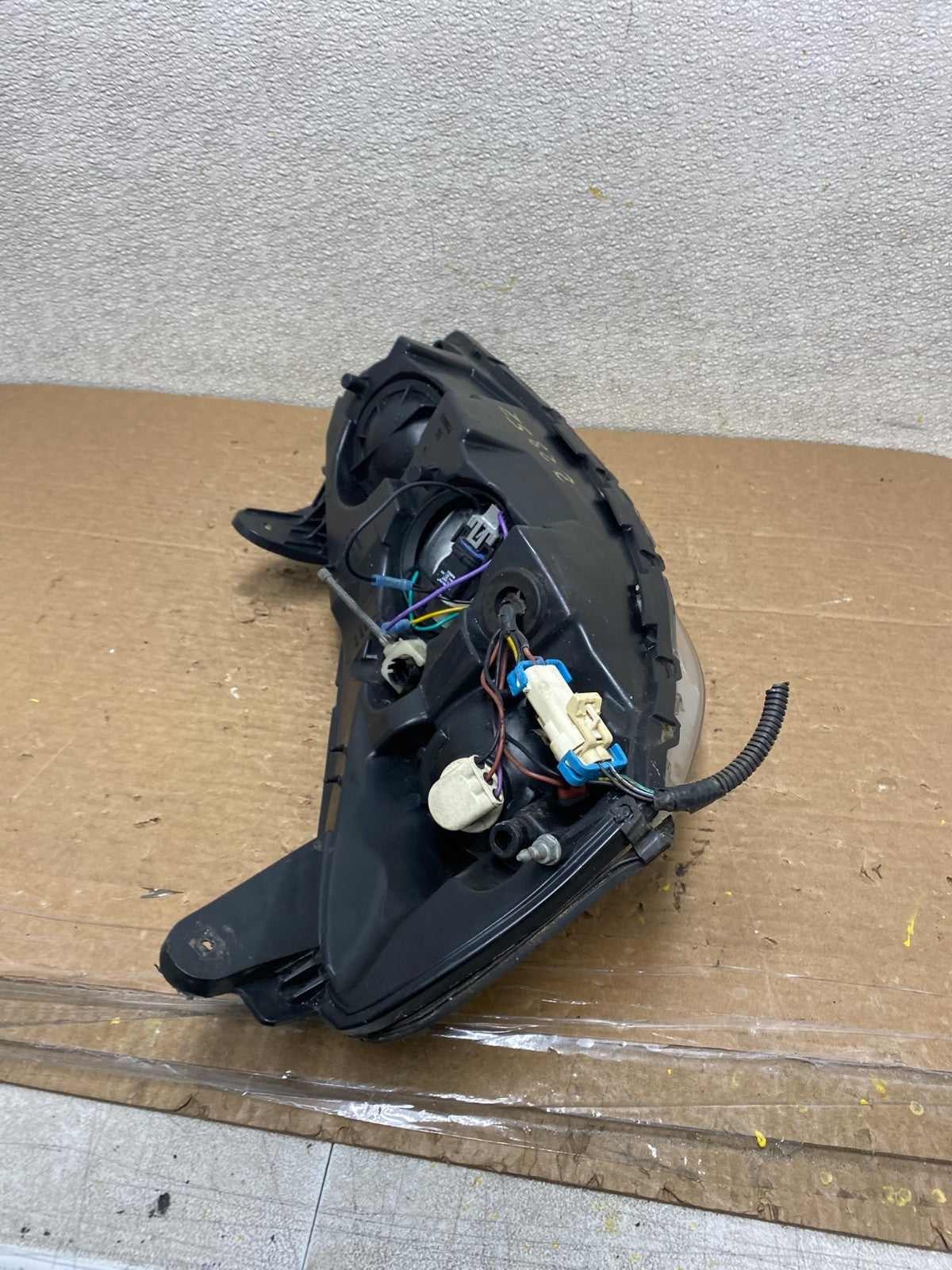 2005 to 2009 Pontiac G6 Headlight Left Driver LH Side Halogen Oem Z2852 DW8