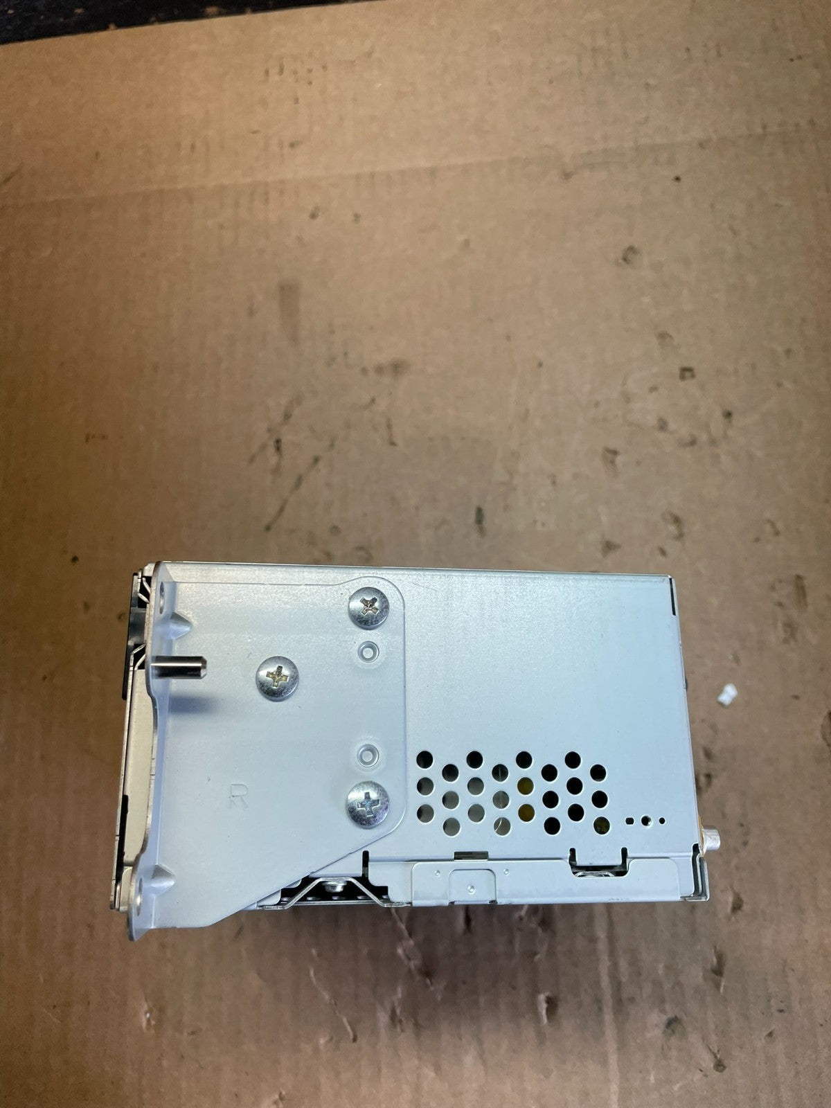 2013  Ford Edge AM/FM Radio Reciever OEM ab3104 DG1