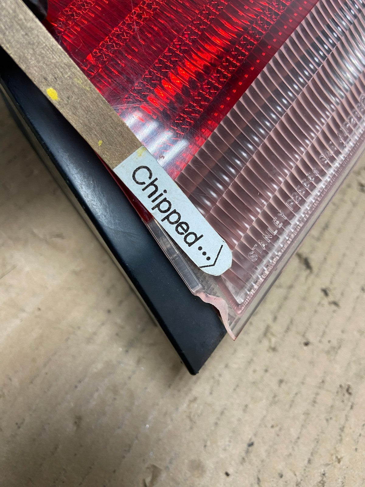 2004 2005 2006 Mitsubishi Galant Sedan Right Passenger Tail Light AF3238 LK4