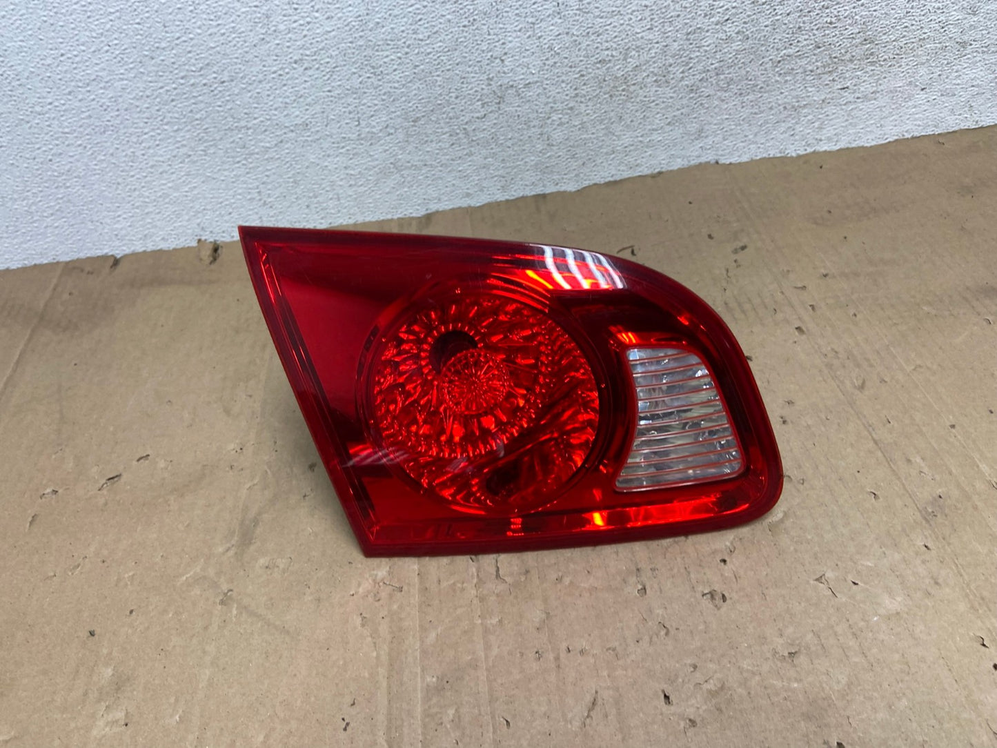 2007 2008 2009 Hyundai Santa Fe Left Driver LH Tail Light Inner AE9209 LK0