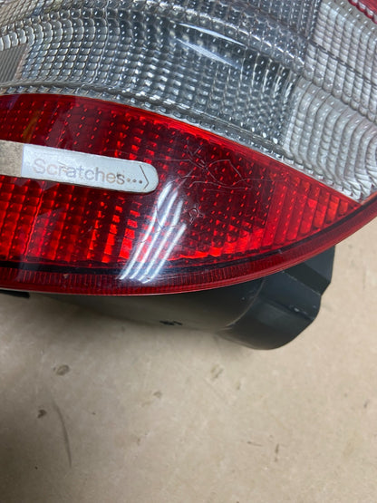 1998 1999 2000 2001 Mercedes ML320 ML-Class Left Driver LH Tail Light AG4061 PS3