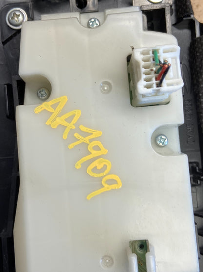 2013 to 2018 Nissan Pathfinder Radio Audio Climate Control OEM aa7909 DG7