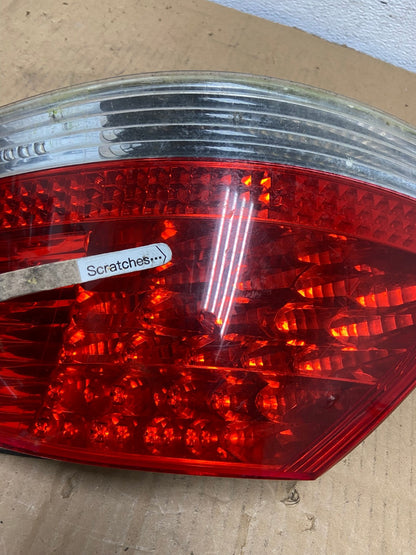 2002 to 2005 BMW 7-Series 745i 760i Right Passenger Tail Light AD0957 LK3