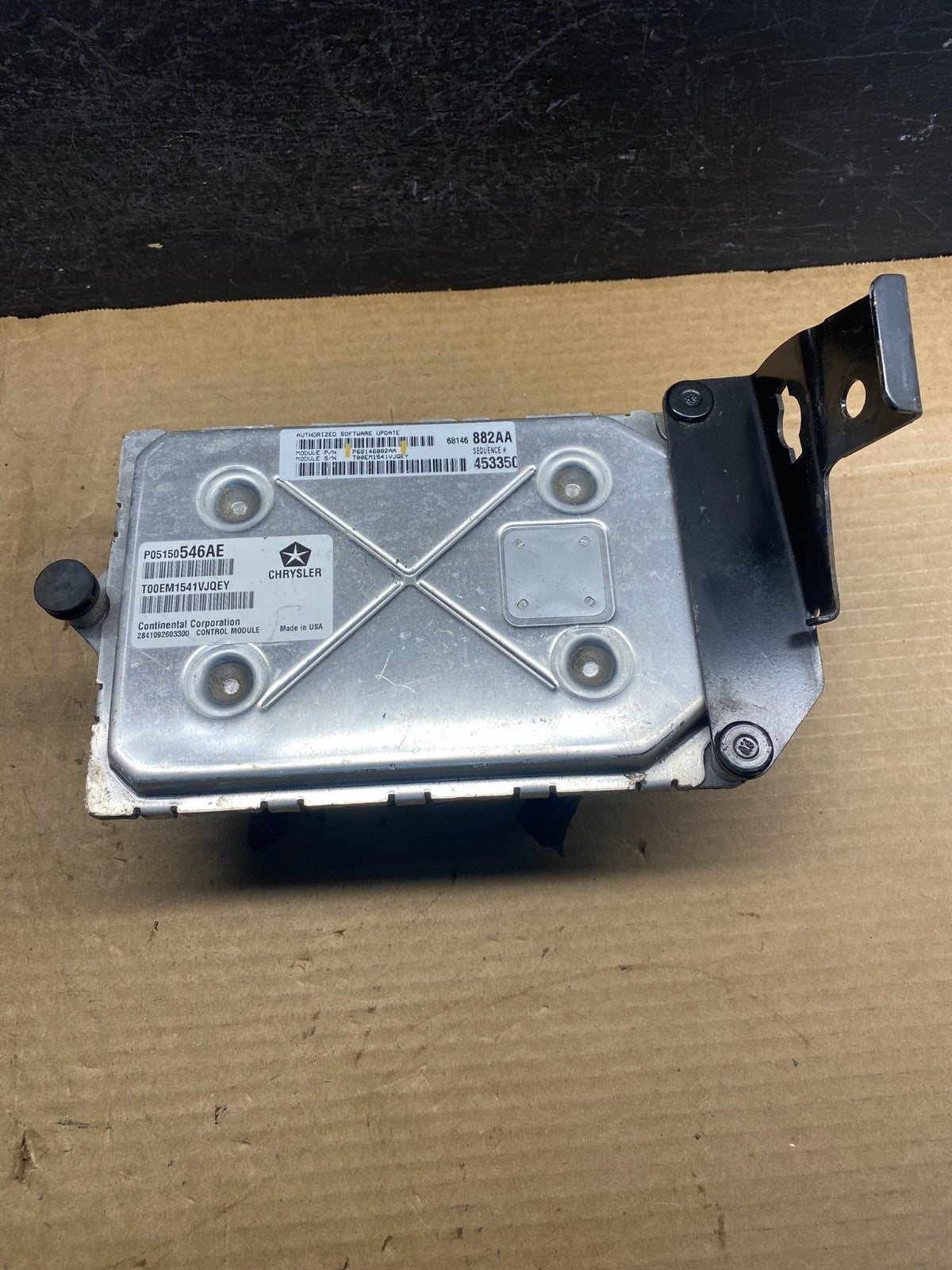 2011 Dodge Charger Chrysler 300 Engine Control ECU ECM p05150546ae AD9818 DG1