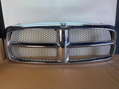 2002 2003 2004 2005 Dodge Ram 1500  Upper Front Grill Grille AH6412 DG0