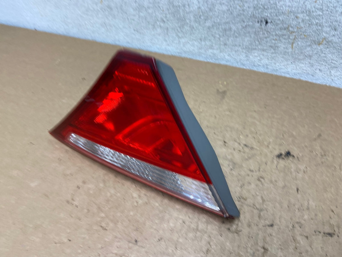 2015 - 2017 Toyota Camry Left Driver LH Side Tail Light Inner AI3710 LK1