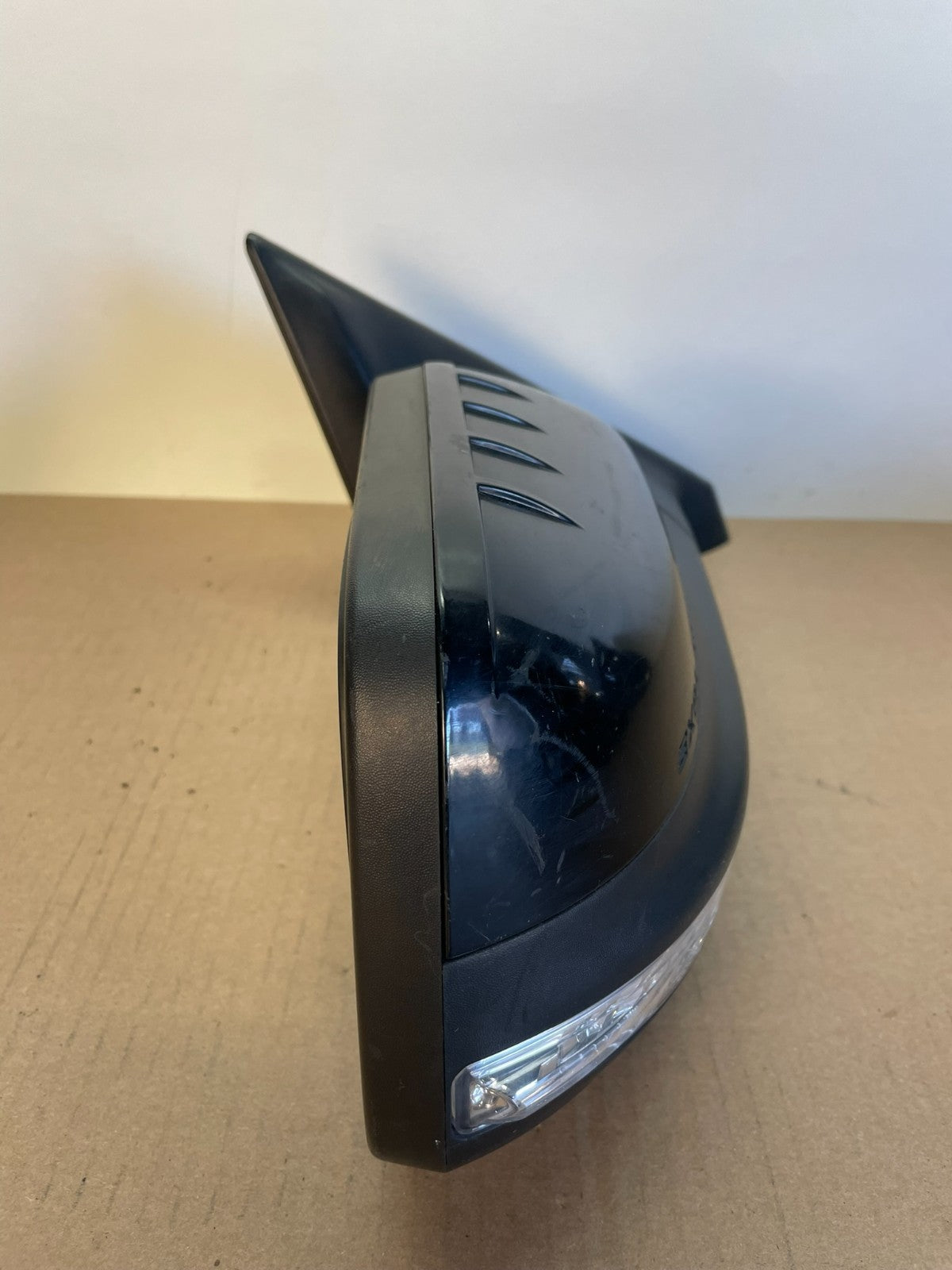 2011 to 2015 Ford Explorer Right Passenger View Door Mirror AH0424 DG8