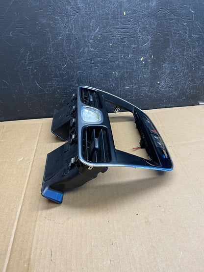 2011-2014 Chrysler 200 Dash Radio Bezel Trim Clock Hazard Bezel ad2077 DG1