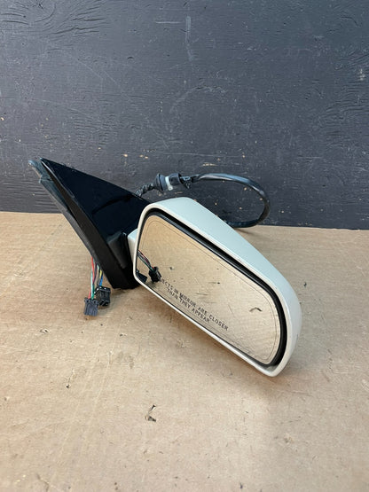 2005 to 2011 Cadillac STS Right Passenger RH View Door Mirror AE8518 DW2