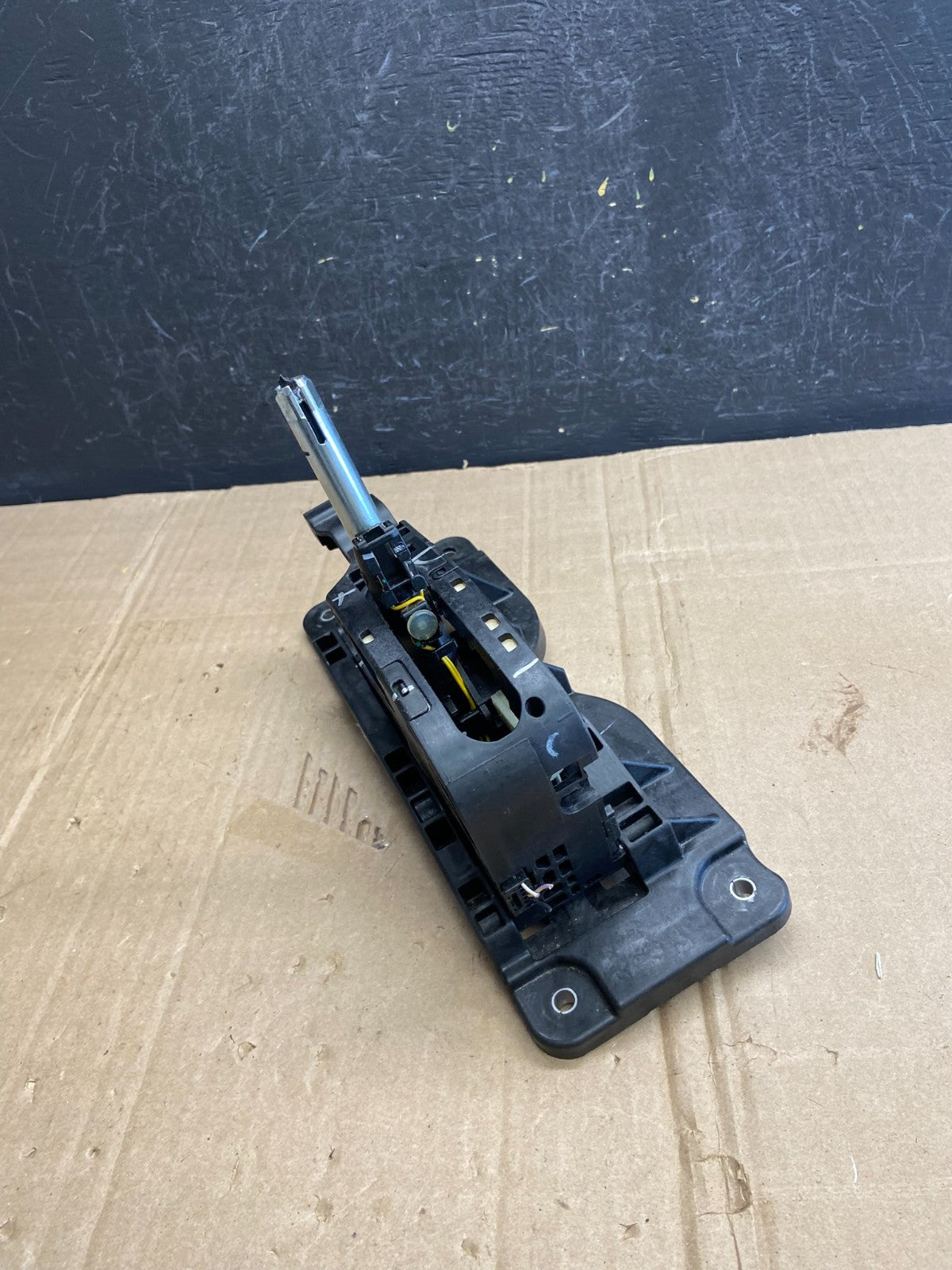 2017 2018 2019 GMC Acadia Automatic Gear Shifter Selector ad7140 DG3