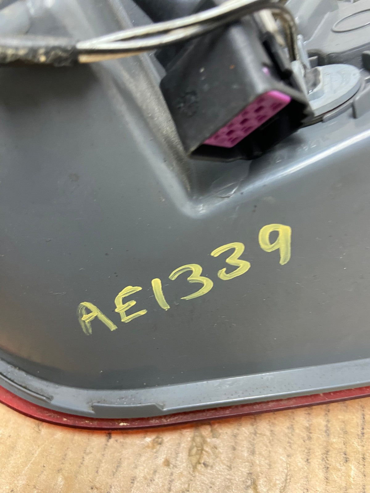 2011 2012 2013 2014 Chevrolet Cruze Right Passinger RH Side Tail Light AE1339 LK11