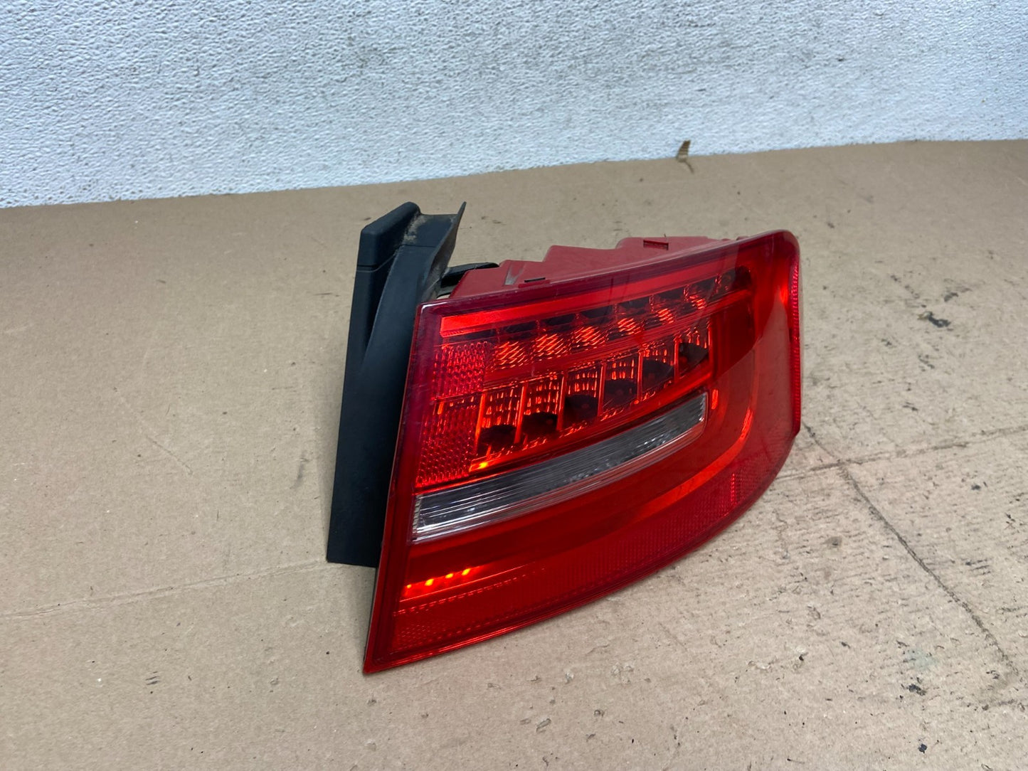2013 to 2016 Audi A4 S4 Sedan Right Passenger Rh LED Tail Light AF5719 DW2