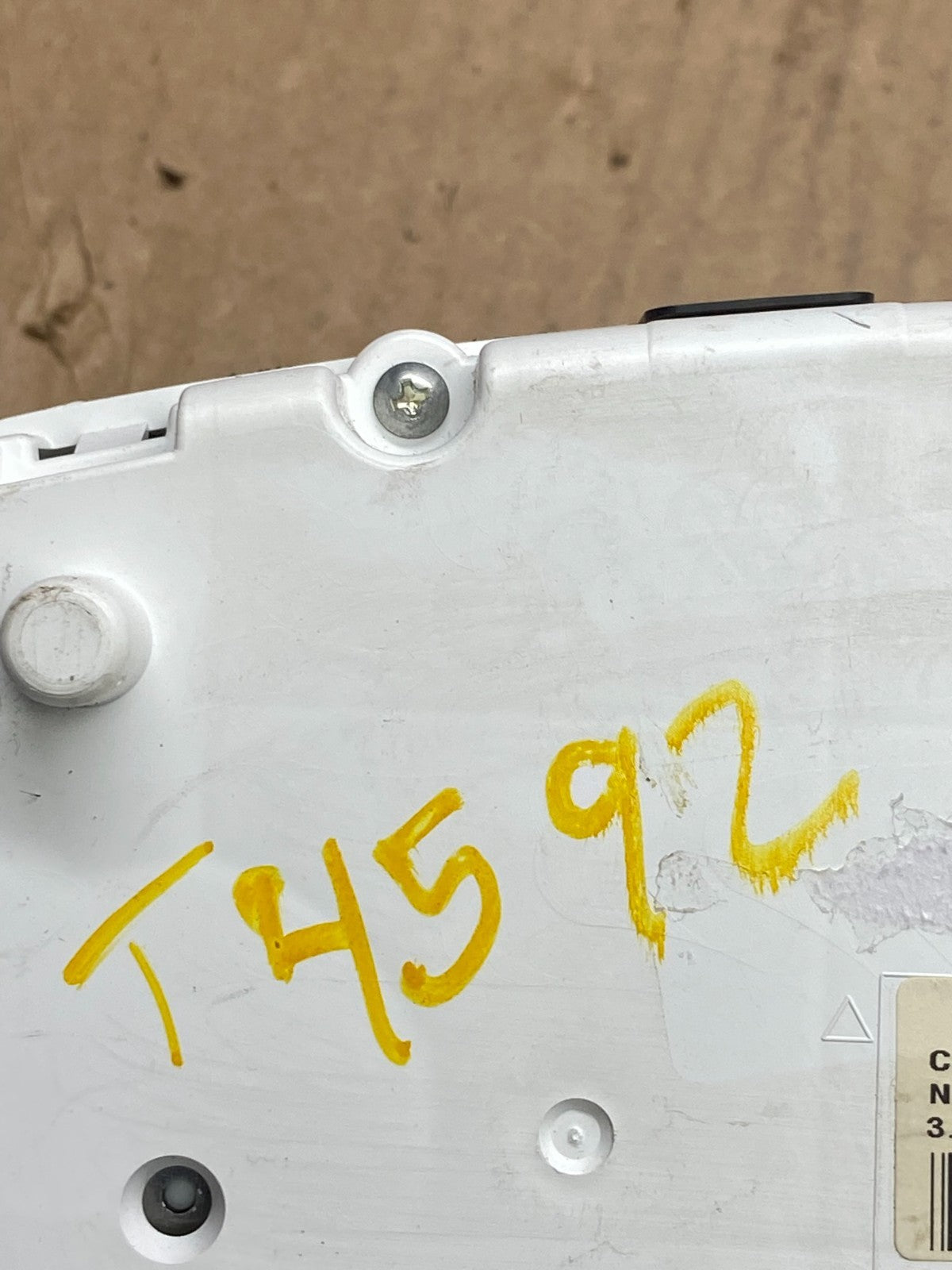 2011 to 2013 Jeep Grand Cherokee 3.6L Speedometer Gauge Cluster T4592 DG7