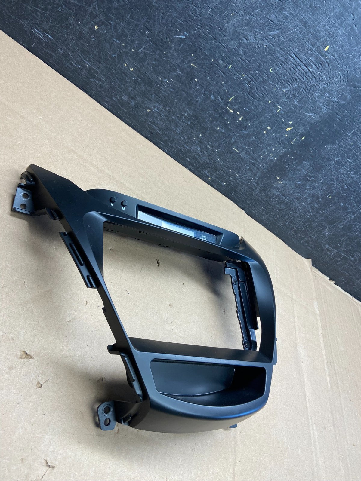 2011-2013 Hyundai Elantra Dash Radio Bezel Clock Display Trim AI3179 DG2