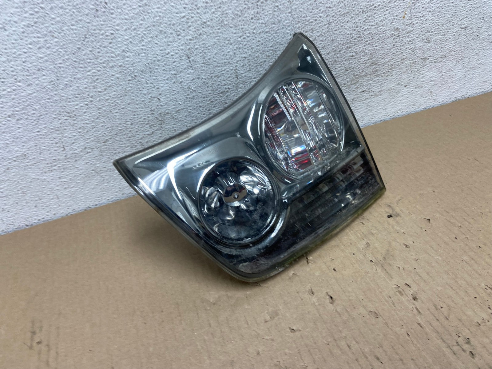 2004 to 2009 Lexus Rx350 RX330 Right Passenger Inner Tail Light AE9540 LK2