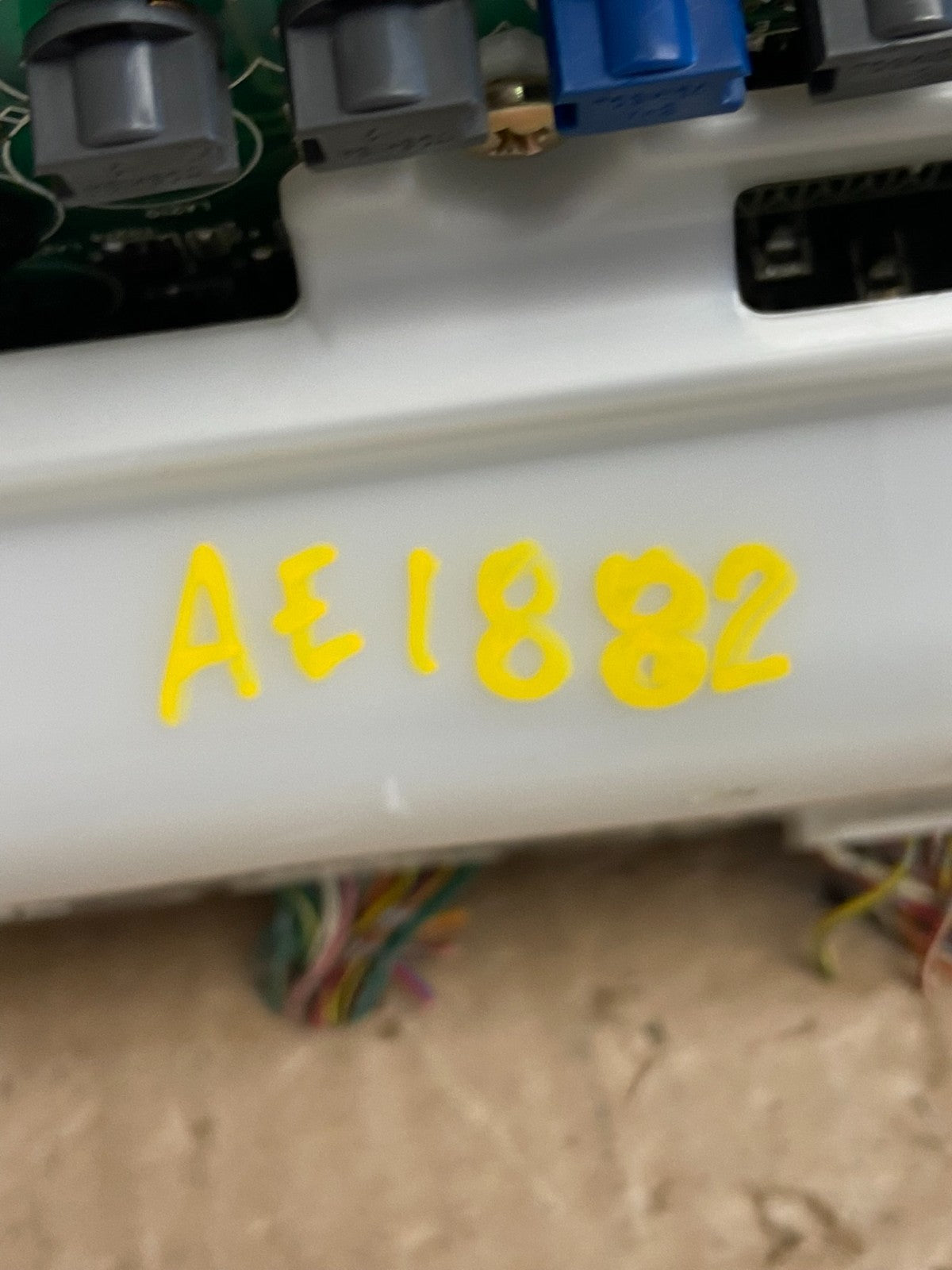 2000 to 2003 Lexus RX300 Speedometer Cluster Gauge AE1882 DG6