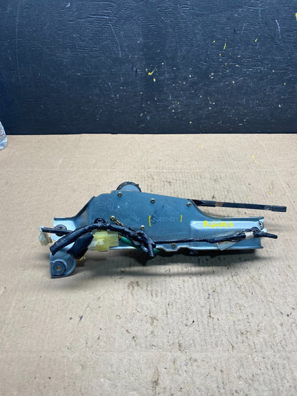 2000 to 2004 Subaru Outback Rear Windshield Washer Wiper Motor R6497 DG4