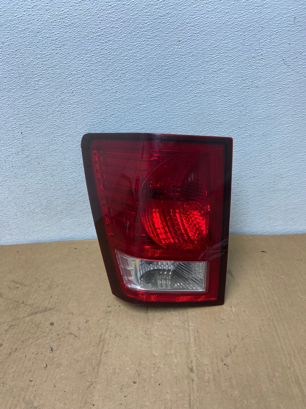 2007 2008 2009 2010 Jeep Grand Cherokee Left Driver Lh Tail Light AC8658 LK0