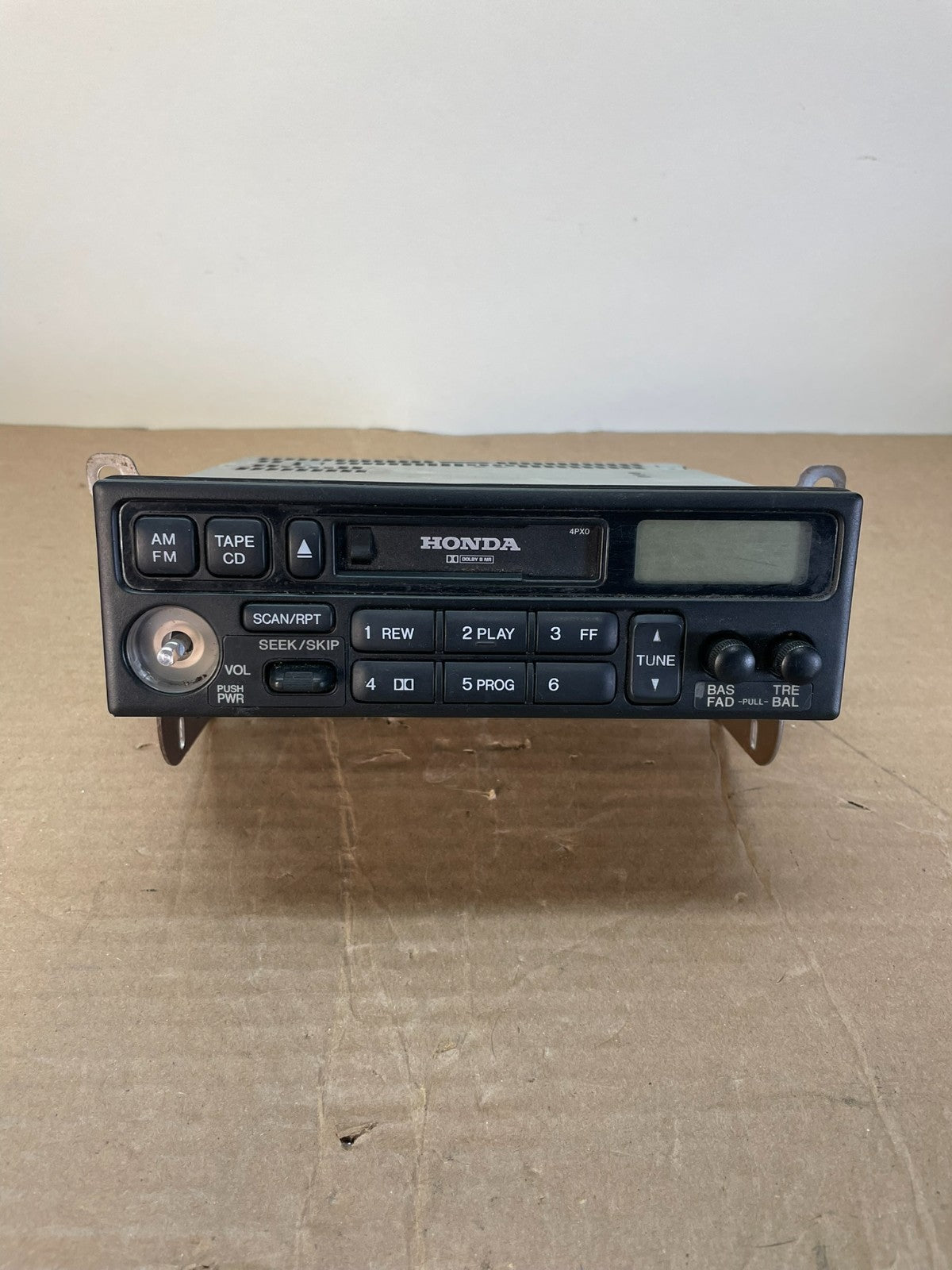 2003 to 2004 Honda Odyssey Radio AM/FM Control Panel AI0540 DG0