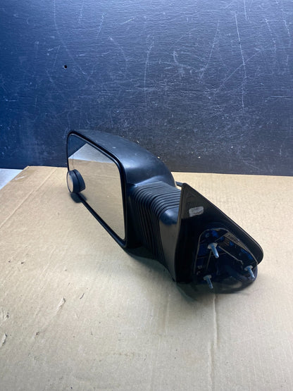 2003 to 2007 Chevy Silverado Driver Left Side View Turn Signal Mirror AG7113 DW10