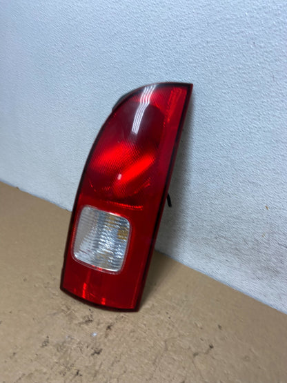 2001 to 2002 Nissan Quest Right Passenger Rh Side Tail Light Af8309 PS1