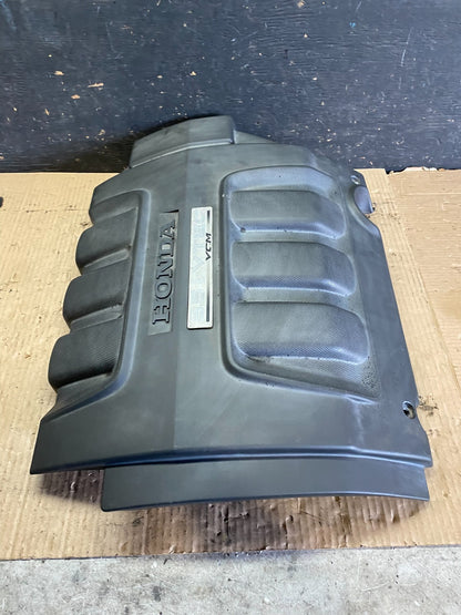 2005 to 2007 Honda Odyssey Black Engine Cover OEM 3.5L No # Q3234 DG3