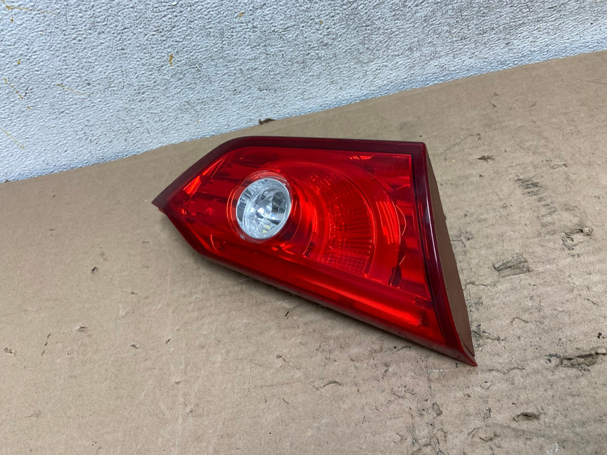 2014 - 2016 Infiniti Q50 Left Driver LH Side Inner Tail Light AI1106 LK1