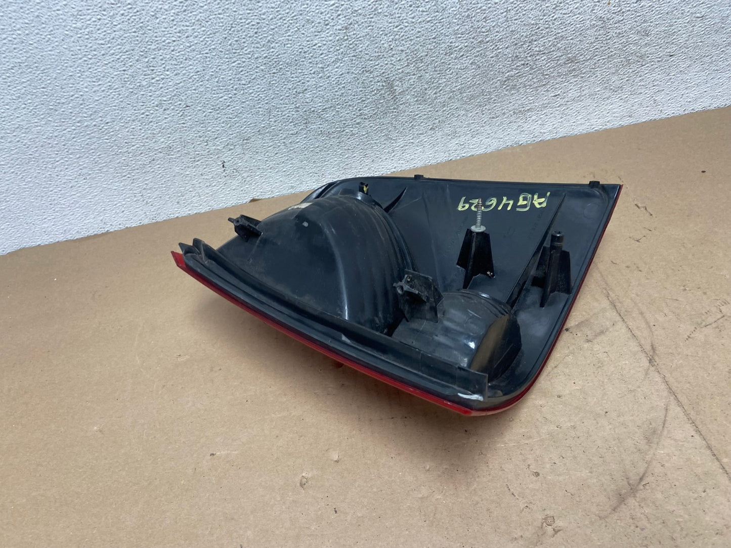 2002 to 2005 Ford Explorer Left Driver Lh Side Tail light AG4629 LK6
