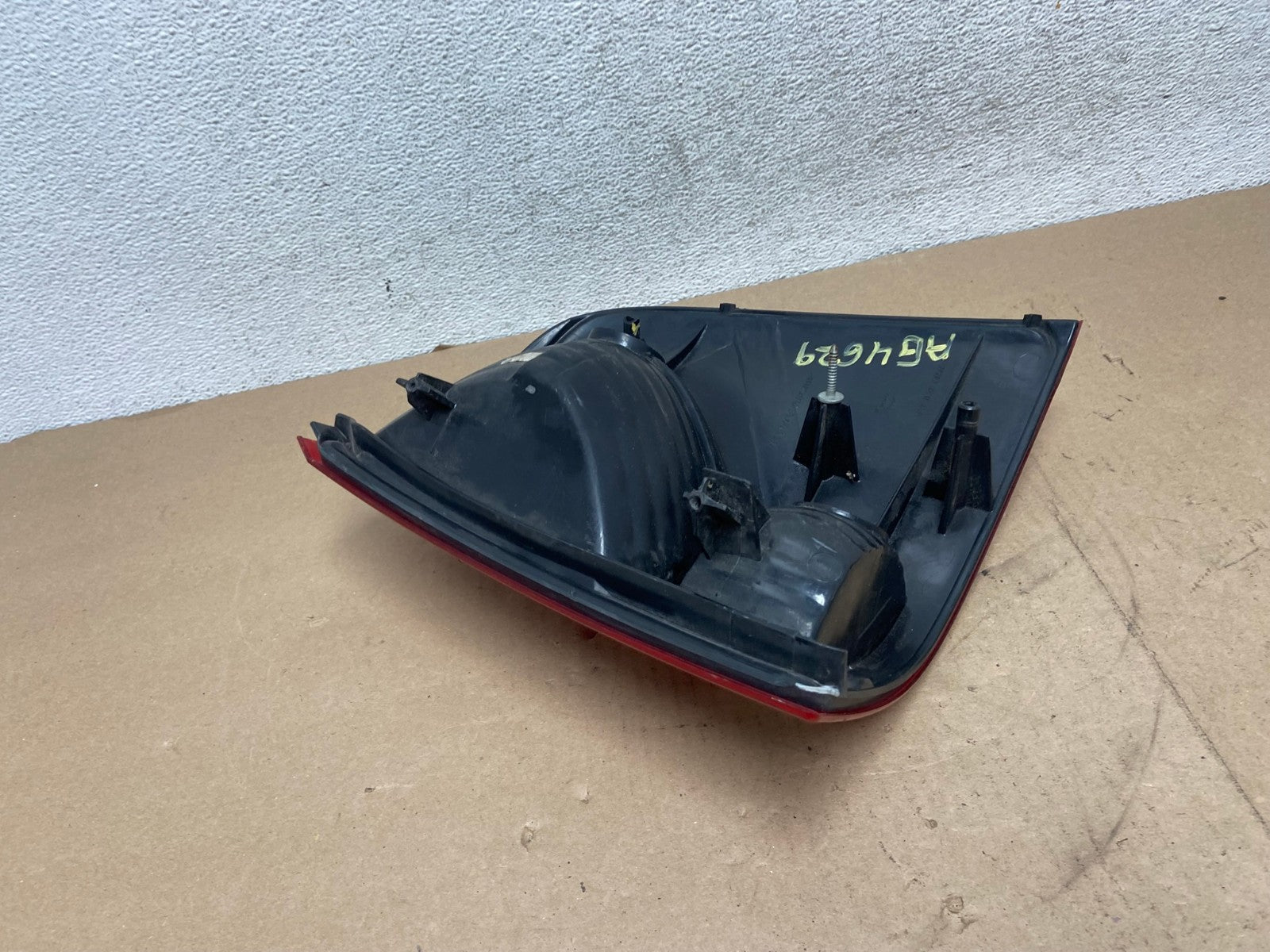 2002 to 2005 Ford Explorer Left Driver Lh Side Tail light AG4629 LK6