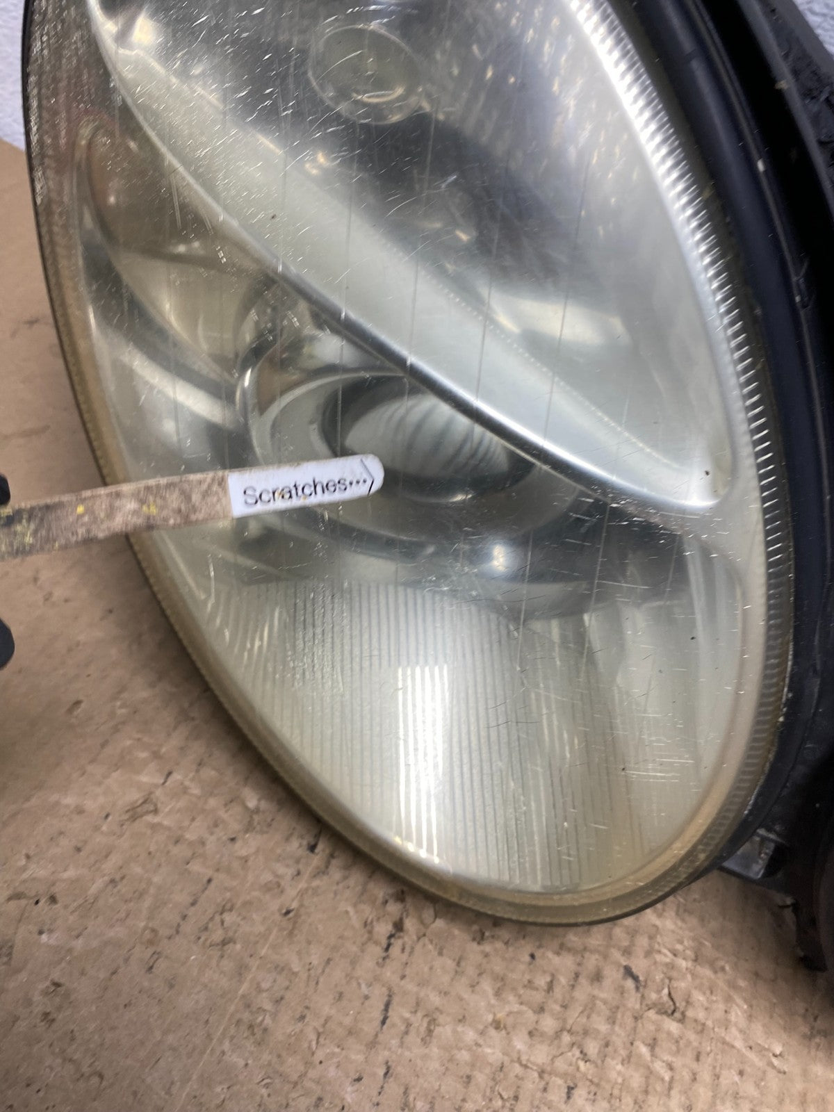 2003-2006 Mercedes E E320 E350 Class Right Passenger Halogen Headlight AC3943 DW3