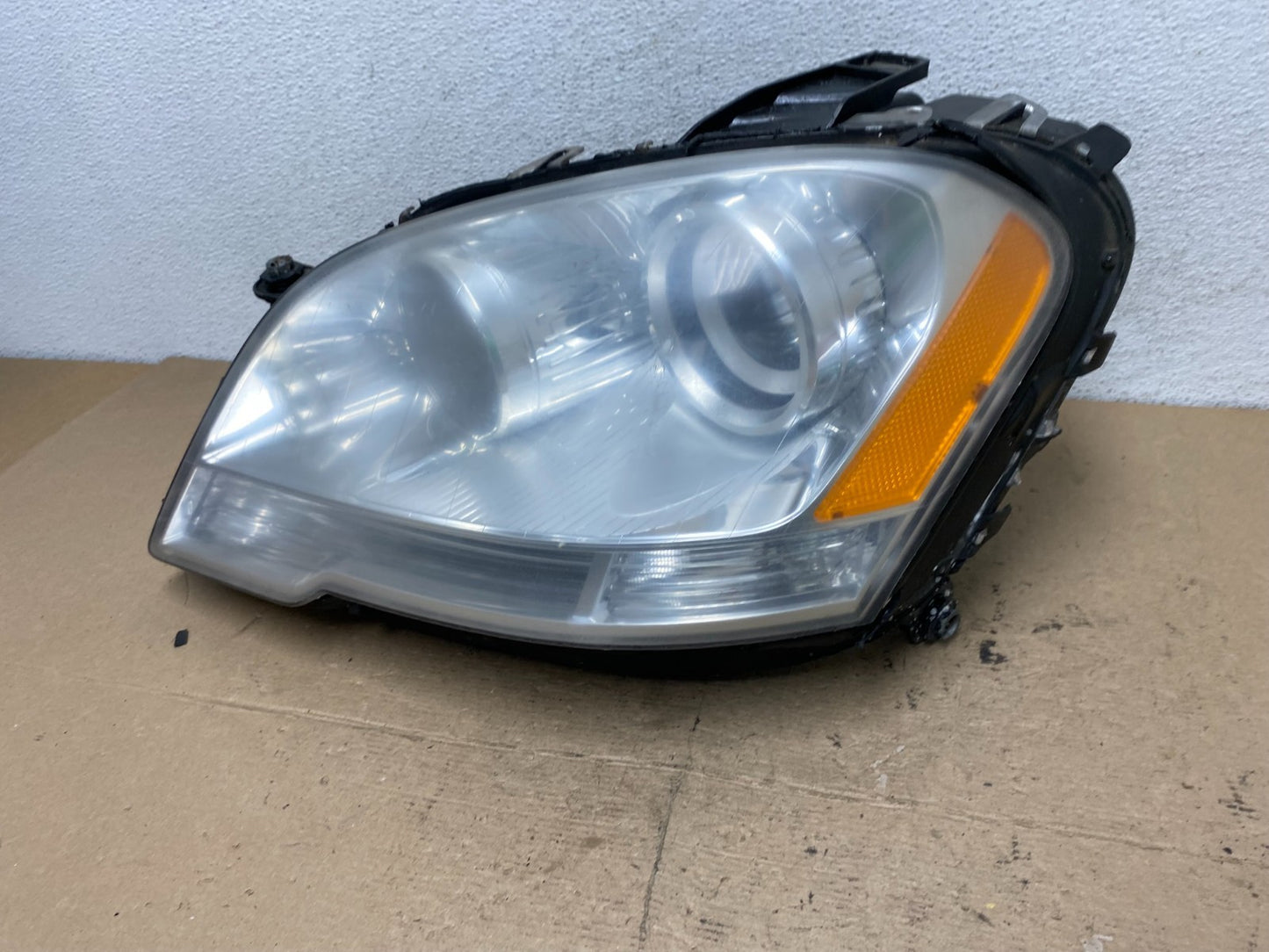 Halogen 2009-2011 Mercedes-Benz ML Class Left Driver LH Headlight AF5065 DW1
